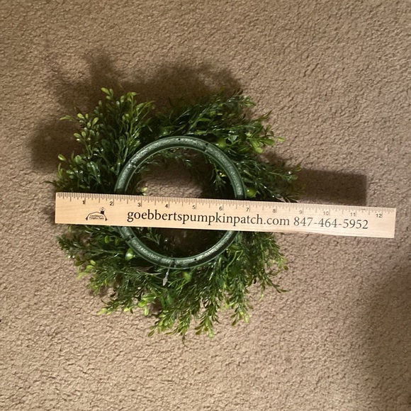 Multi Green Candle Ring - Picture 5 of 5